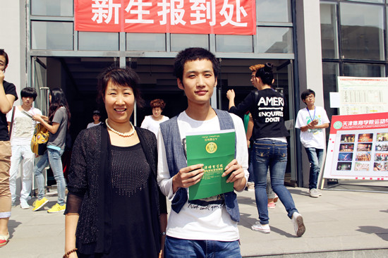 ［側記］天藝新生的一天——傳媒學院舞臺美術設計👮🏿‍♀️：谷守鳴