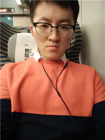 李林、石睿堯