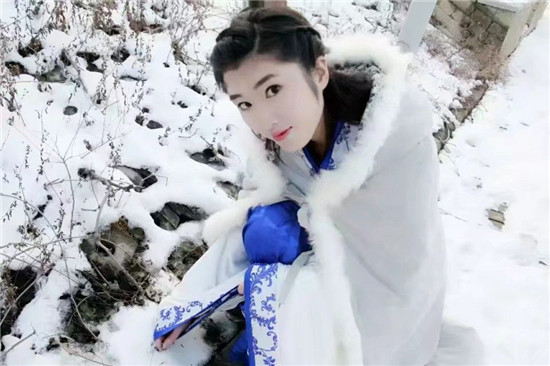 易懷玉