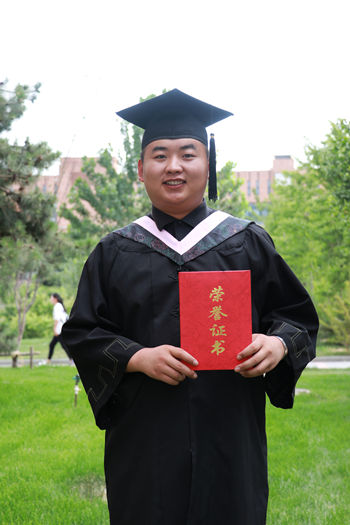 任萬文