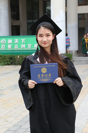 梁夢迪