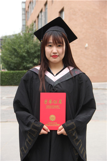 王瑩
